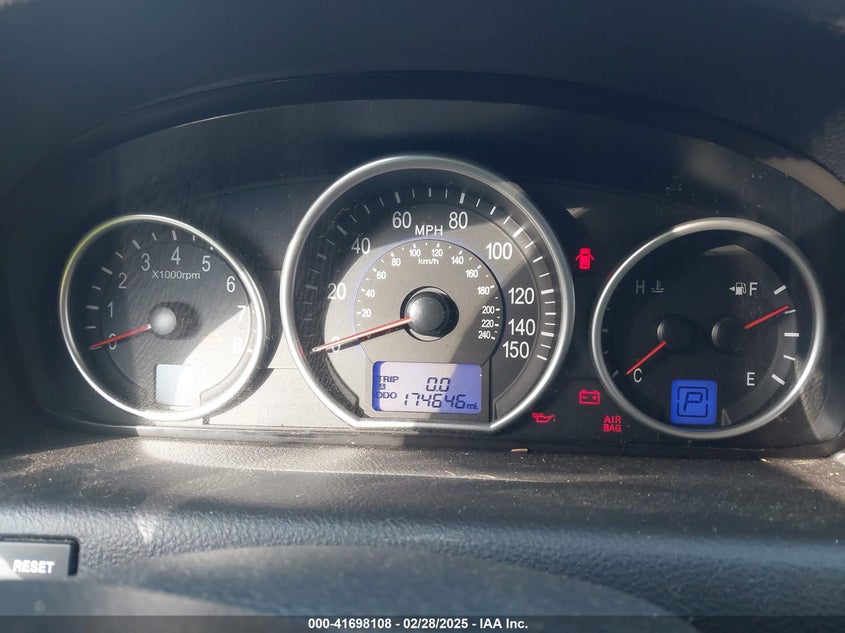 2008 HYUNDAI VERACRUZ VIN: KM8NU73C28U069524