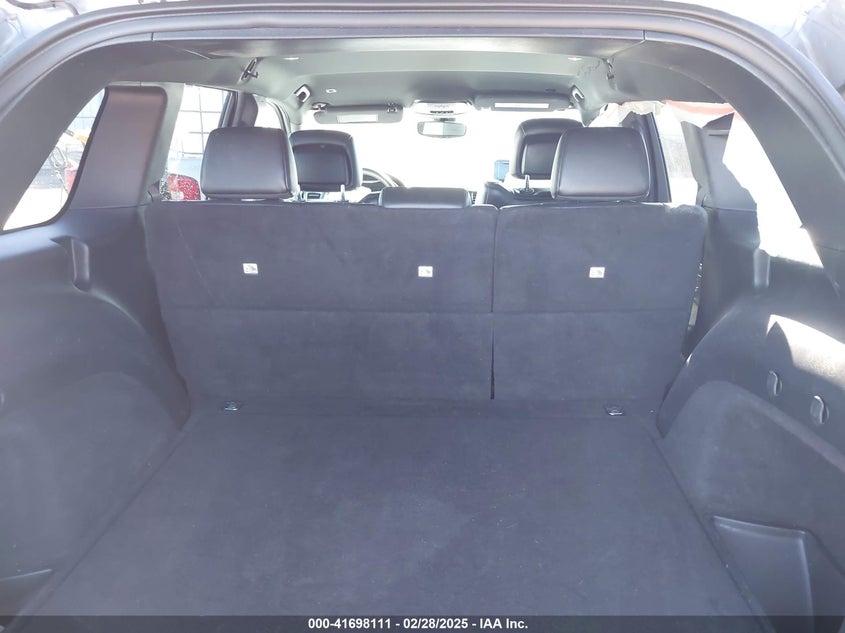 2019 JEEP GRAND CHEROKEE VIN: 1C4RJFBG6KC723841