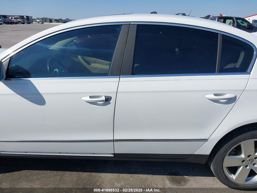 2009 VOLKSWAGEN PASSAT VIN: WVWJK93C29P033434