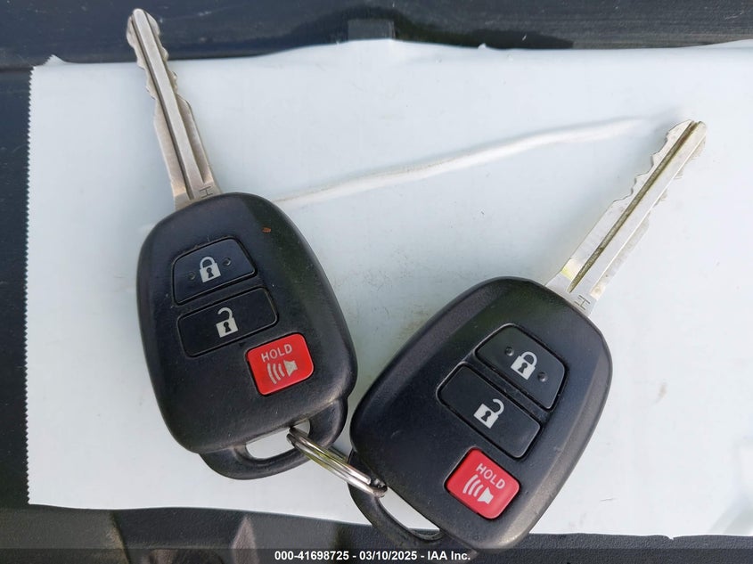 2013 TOYOTA RAV4 LE - 2T3BFREV2DW068740