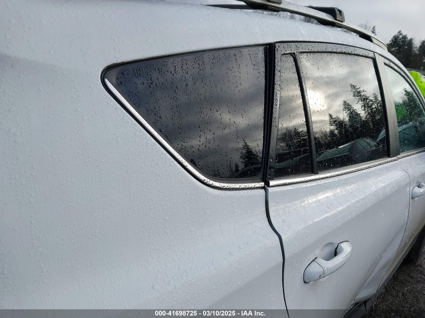 2013 TOYOTA RAV4 LE - 2T3BFREV2DW068740