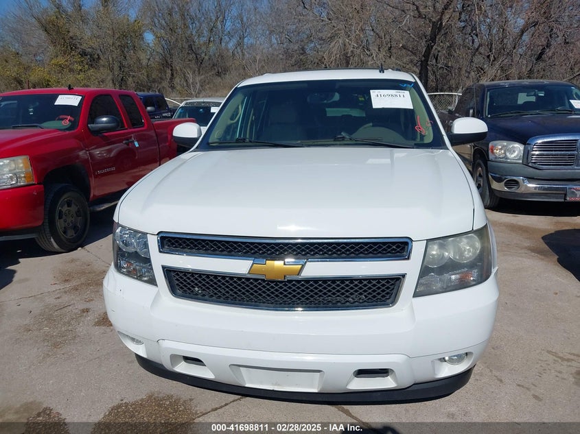 2011 CHEVROLET SUBURBAN 1500 VIN: 1GNSCJE07BR342646