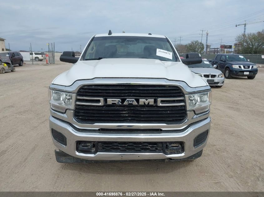 2020 Ram 2500 Big Horn 4X4 8' Box VIN: 3C6UR5JLXLG155983 Lot: 41698876