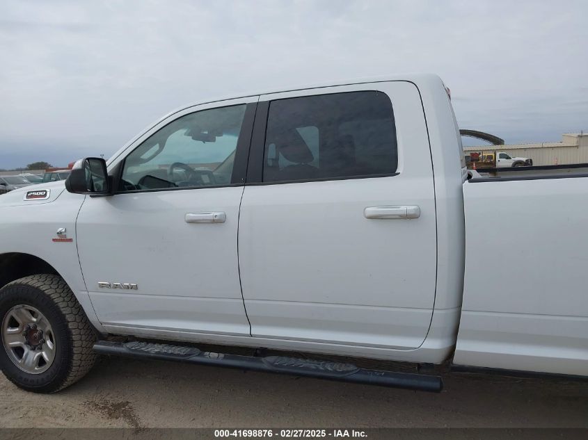 2020 Ram 2500 Big Horn 4X4 8' Box VIN: 3C6UR5JLXLG155983 Lot: 41698876