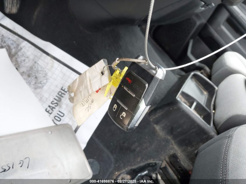 2020 Ram 2500 Big Horn 4X4 8' Box VIN: 3C6UR5JLXLG155983 Lot: 41698876