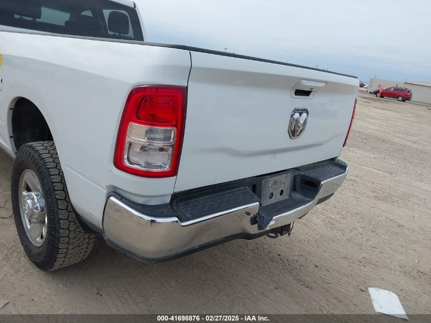 2020 Ram 2500 Big Horn 4X4 8' Box VIN: 3C6UR5JLXLG155983 Lot: 41698876