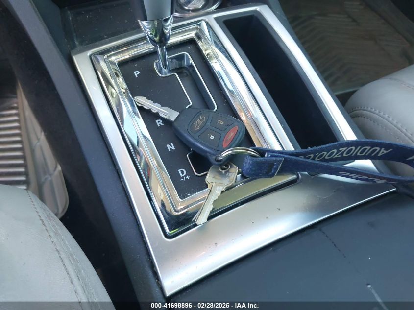 2006 Chrysler 300C VIN: 2C3KA63H16H490192 Lot: 41698896