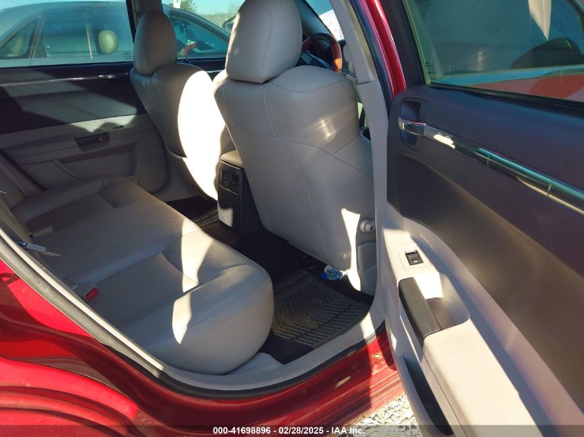 2006 Chrysler 300C VIN: 2C3KA63H16H490192 Lot: 41698896