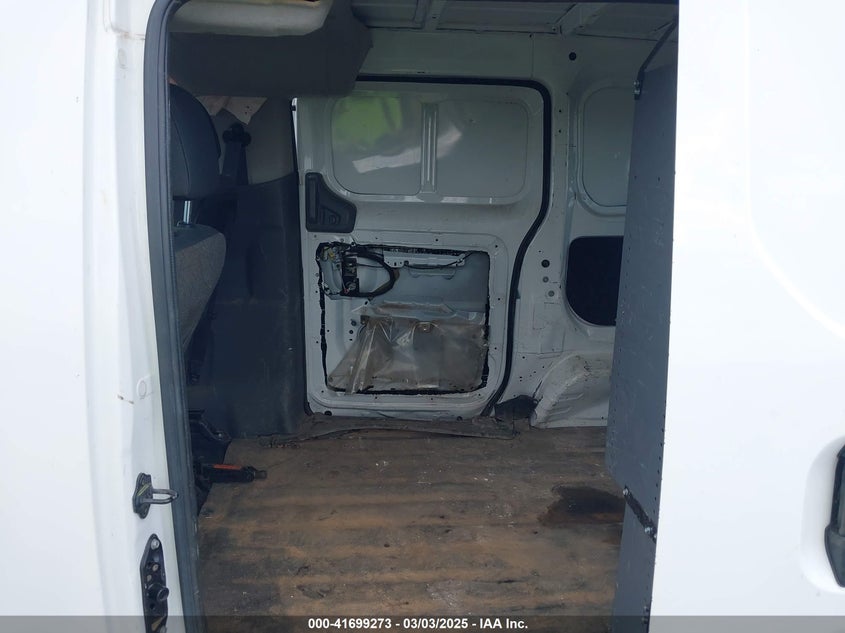 2014 NISSAN NV200 VIN: 3N6CM0KN2EK699543
