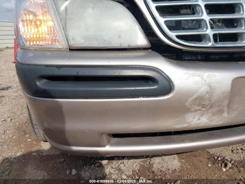 1999 Chevrolet Venture VIN: 1GNDU03E0XD200545 Lot: 41699656