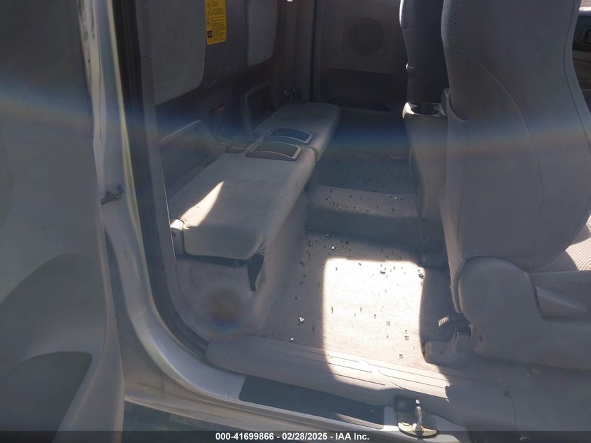 2007 TOYOTA TACOMA VIN: 5TEUU42N97Z374459