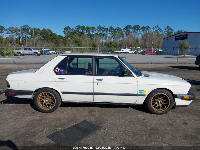 1987 BMW 535 I VIN: WBADC7401H1716761 Lot: 41700045