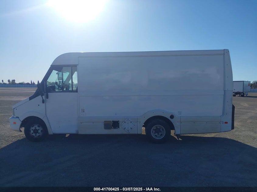 2016 Isuzu Npr VIN: JALB4T176G7W00645 Lot: 41700425