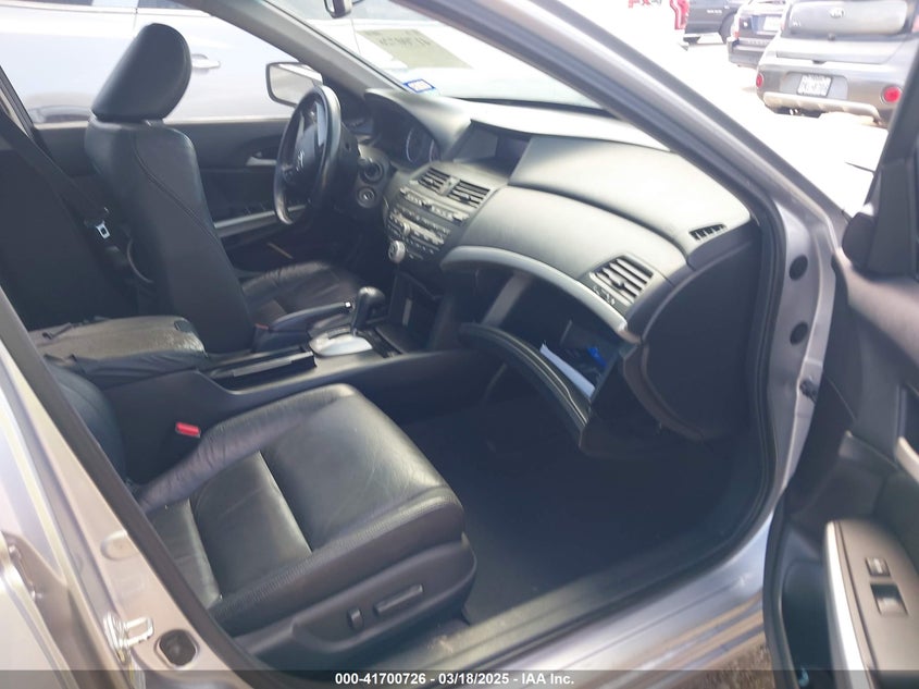2008 HONDA ACCORD VIN: 1HGCP36828A086197
