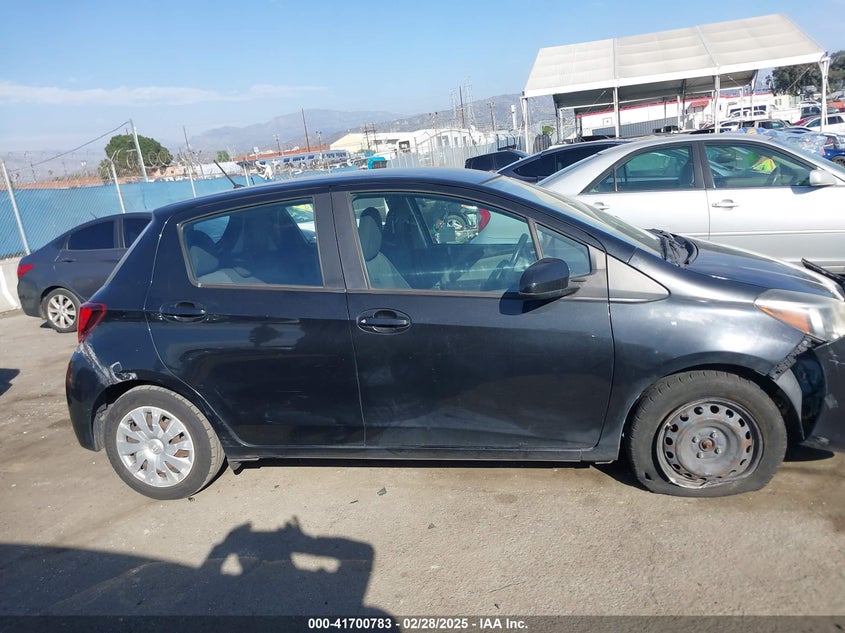 2015 TOYOTA YARIS VIN: VNKKTUD34FA038840