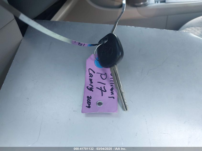 2009 Toyota Camry VIN: 4T4BE46KX9R135472 Lot: 41701132