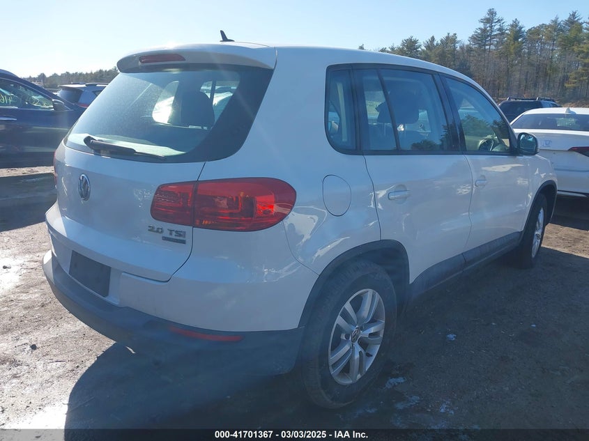 2012 VOLKSWAGEN TIGUAN VIN: WVGBV7AX8CW598785