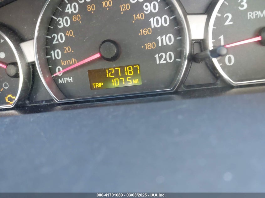 2007 SATURN ION VIN: 1G8AJ55F07Z180561