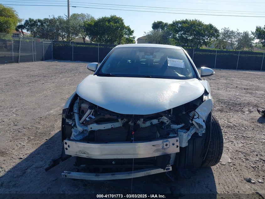 2021 TOYOTA C-HR VIN: NMTKHMBX6MR121247