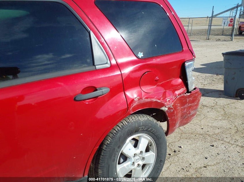 2010 FORD ESCAPE VIN: 1FMCU0D77AKB63528