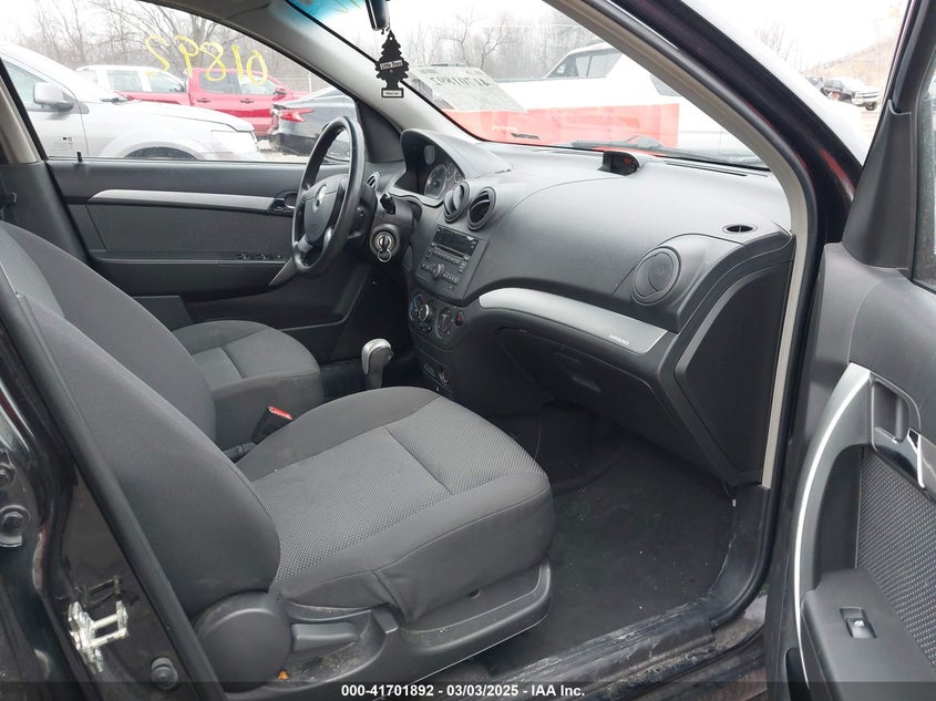 2010 CHEVROLET AVEO VIN: KL1TD5DE7AB070676