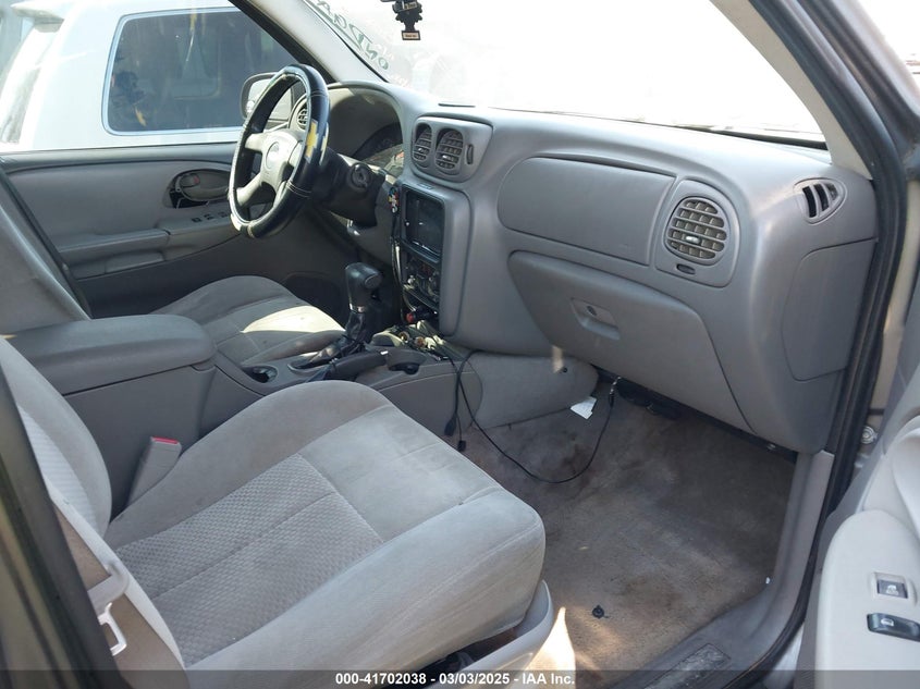 2008 CHEVROLET TRAILBLAZER VIN: 1GNDS13S882204731