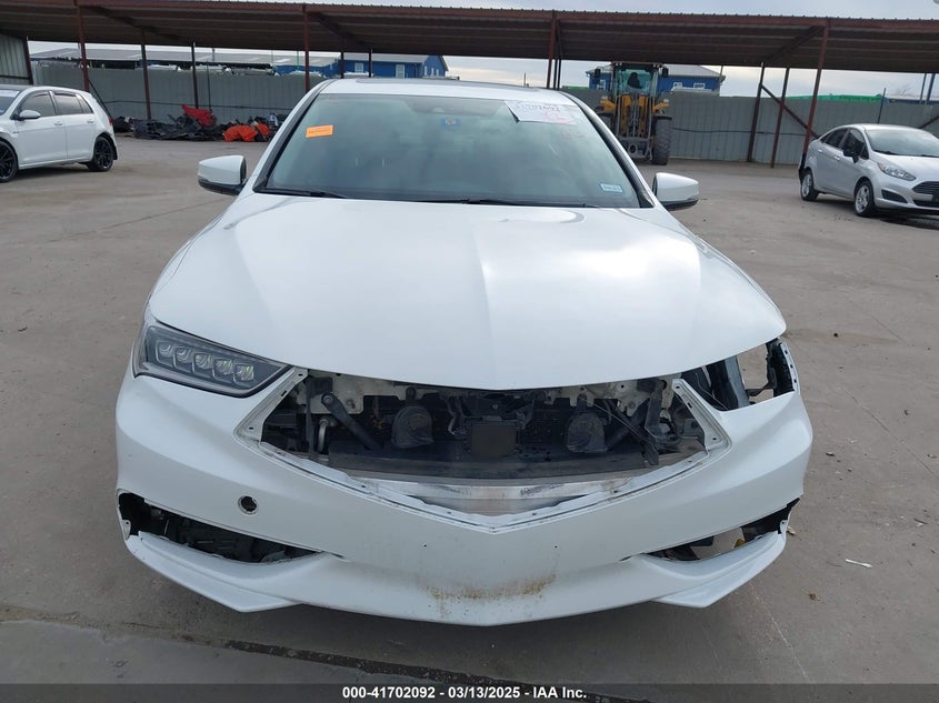 2018 ACURA TLX VIN: 19UUB1F37JA004207