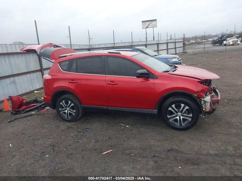 2017 TOYOTA RAV4 LE - JTMZFREV3HJ108293