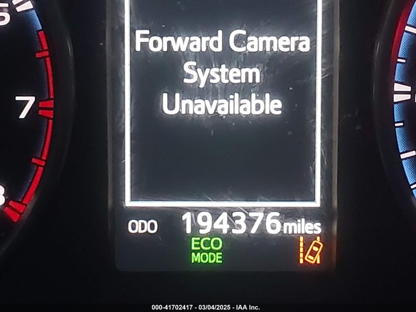 2017 TOYOTA RAV4 LE - JTMZFREV3HJ108293