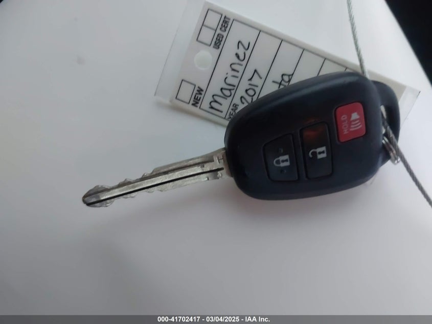 2017 TOYOTA RAV4 LE - JTMZFREV3HJ108293