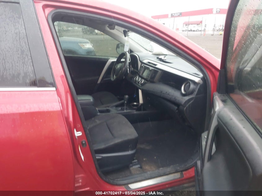 2017 TOYOTA RAV4 LE - JTMZFREV3HJ108293