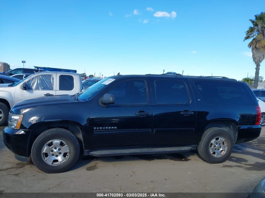 2014 CHEVROLET SUBURBAN 1500 VIN: 1GNSCJE08ER240230