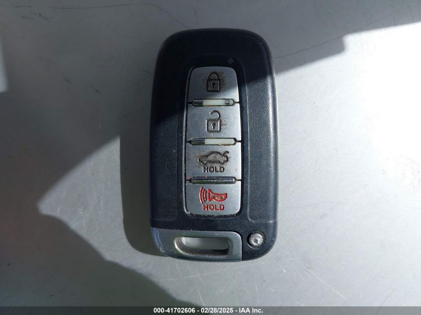 2013 Hyundai Sonata Limited VIN: 5NPEC4AC5DH688566 Lot: 41702606