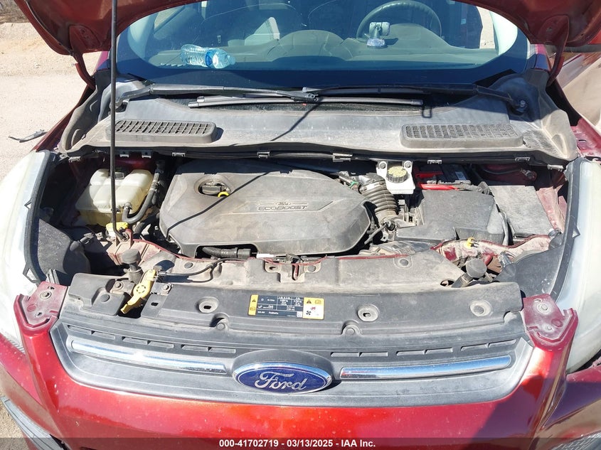 2014 FORD ESCAPE VIN: 1FMCU0GX1EUB33821