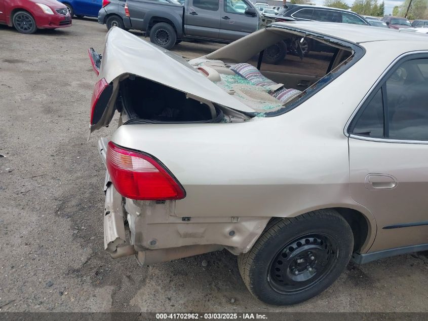 2000 Honda Accord 2.3 Lx VIN: JHMCG6554YC023368 Lot: 41702962