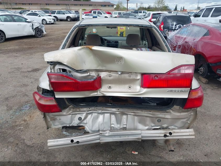 2000 Honda Accord 2.3 Lx VIN: JHMCG6554YC023368 Lot: 41702962