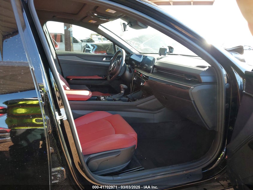 2025 KIA K5 VIN: KNAG64J74S5304760