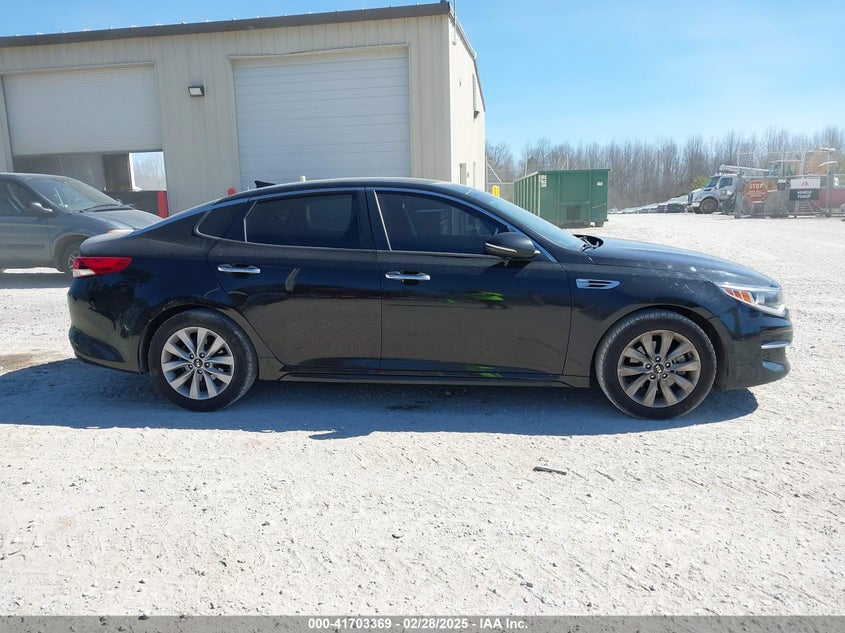 2016 KIA OPTIMA VIN: 5XXGT4L35GG036858
