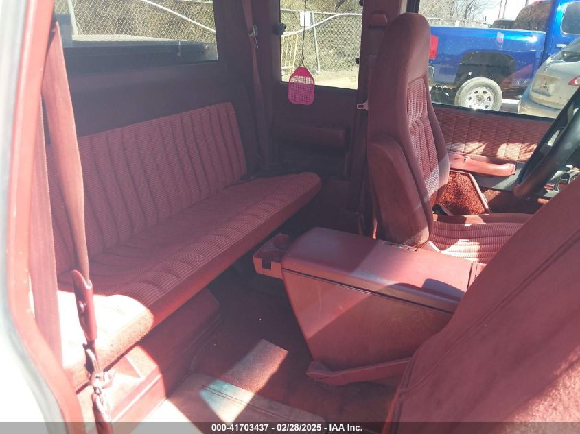 1994 Chevrolet Gmt-400 C1500 VIN: 1GCEC19K4RE308991 Lot: 41703437