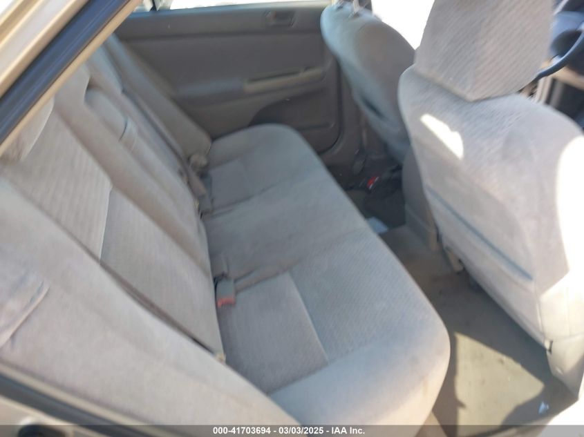 2003 Toyota Camry Le VIN: 4T1BE32K53U681629 Lot: 41703694