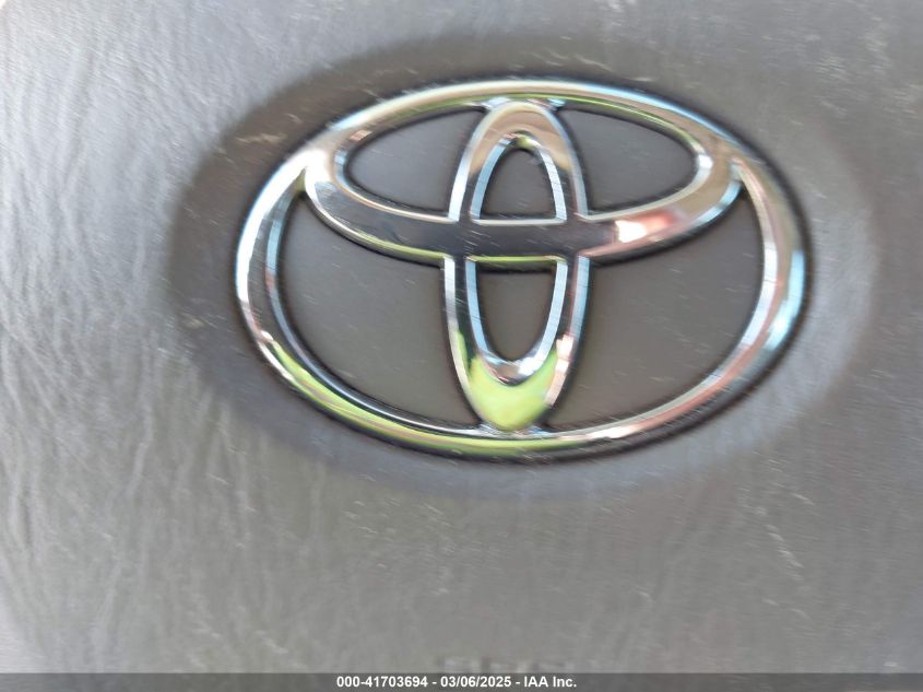 2003 Toyota Camry Le VIN: 4T1BE32K53U681629 Lot: 41703694