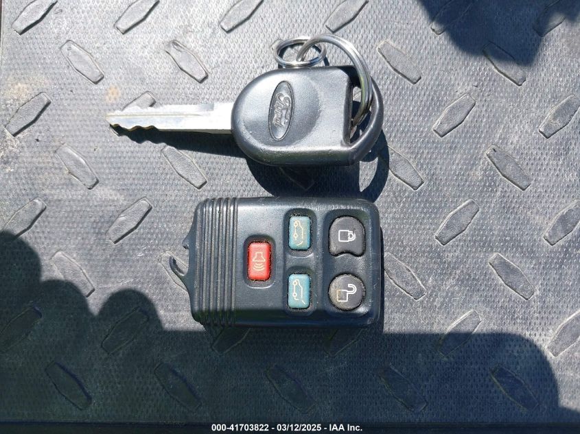 2008 Ford Expedition Eddie Bauer/King Ranch VIN: 1FMFU17558LA10602 Lot: 41703822