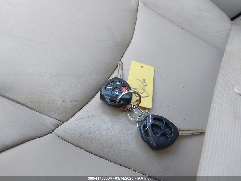 2011 TOYOTA AVALON VIN: 4T1BK3DB1BU426299