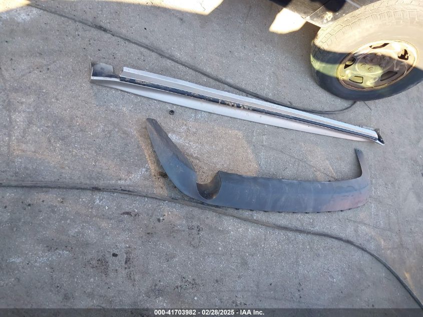 2006 Pontiac Grand Prix VIN: 2G2WP552161243203 Lot: 41703982