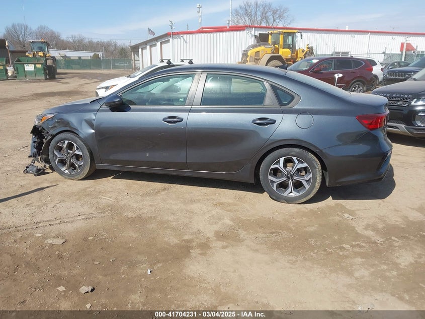 2019 KIA FORTE LXS - 3KPF24AD1KE113897