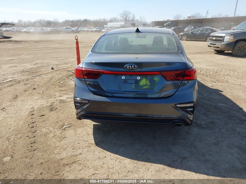 2019 KIA FORTE LXS - 3KPF24AD1KE113897