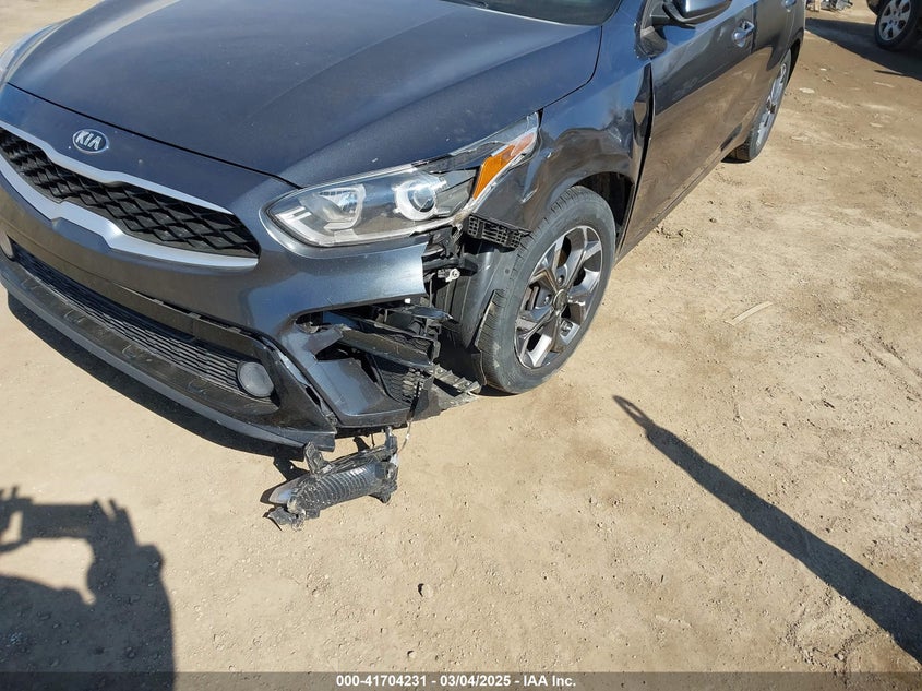 2019 KIA FORTE LXS - 3KPF24AD1KE113897