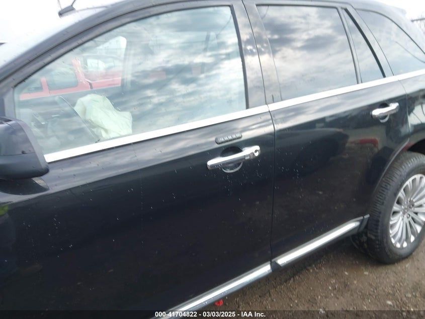 2011 LINCOLN MKX VIN: 2LMDJ6JK1BBJ23423