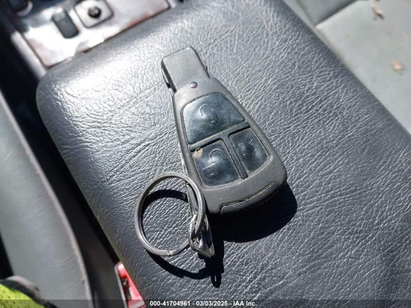 1998 Mercedes-Benz C 230 VIN: WDBHA23G9WA578796 Lot: 41704961