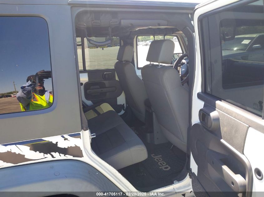 2008 Jeep Wrangler Unlimited X VIN: 1J4GA39118L536646 Lot: 41705117